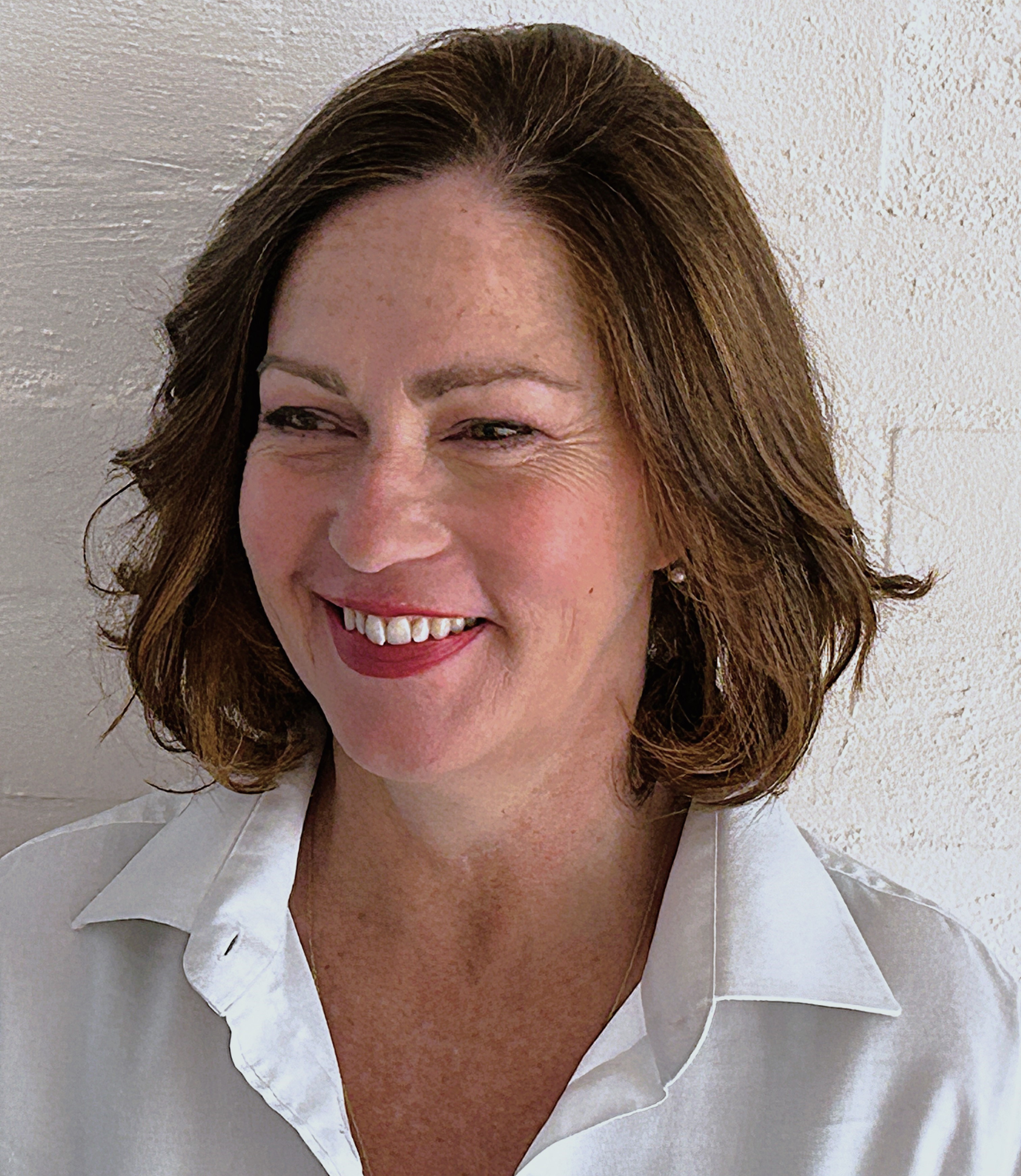 Eve Diamond Expert Support and guidance for NFPs